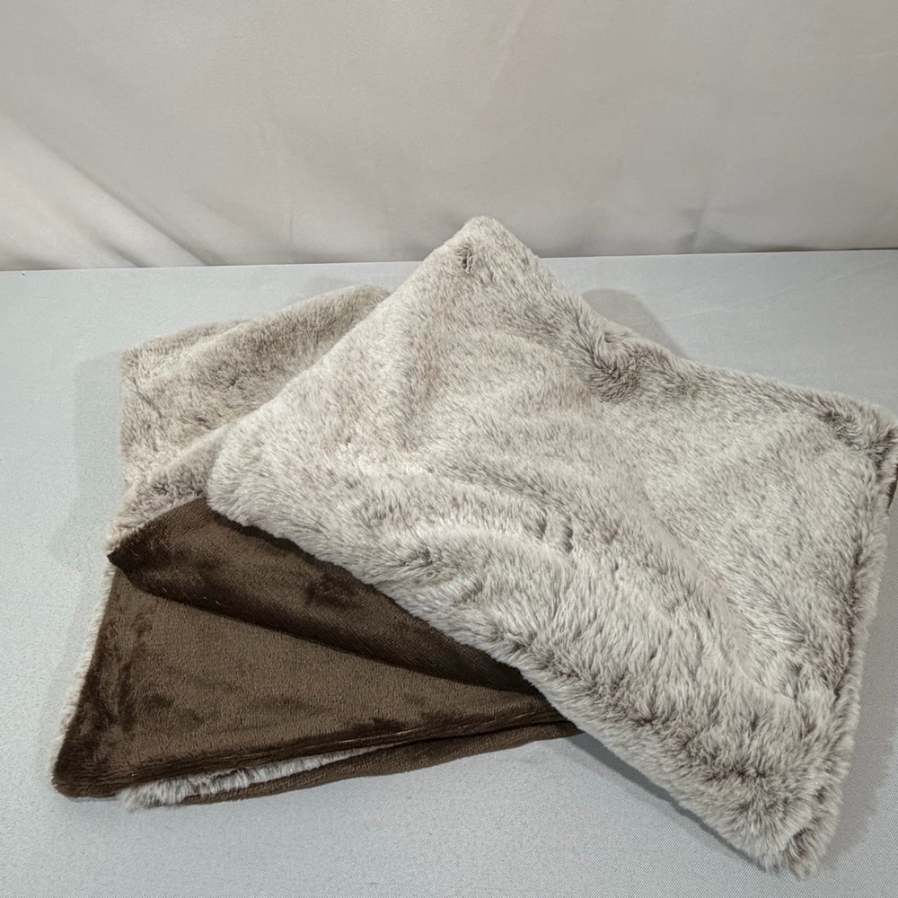 Soft Minky Faux Fur Pillow Shams Standard Silvery Cream Brown 20x26 Inches